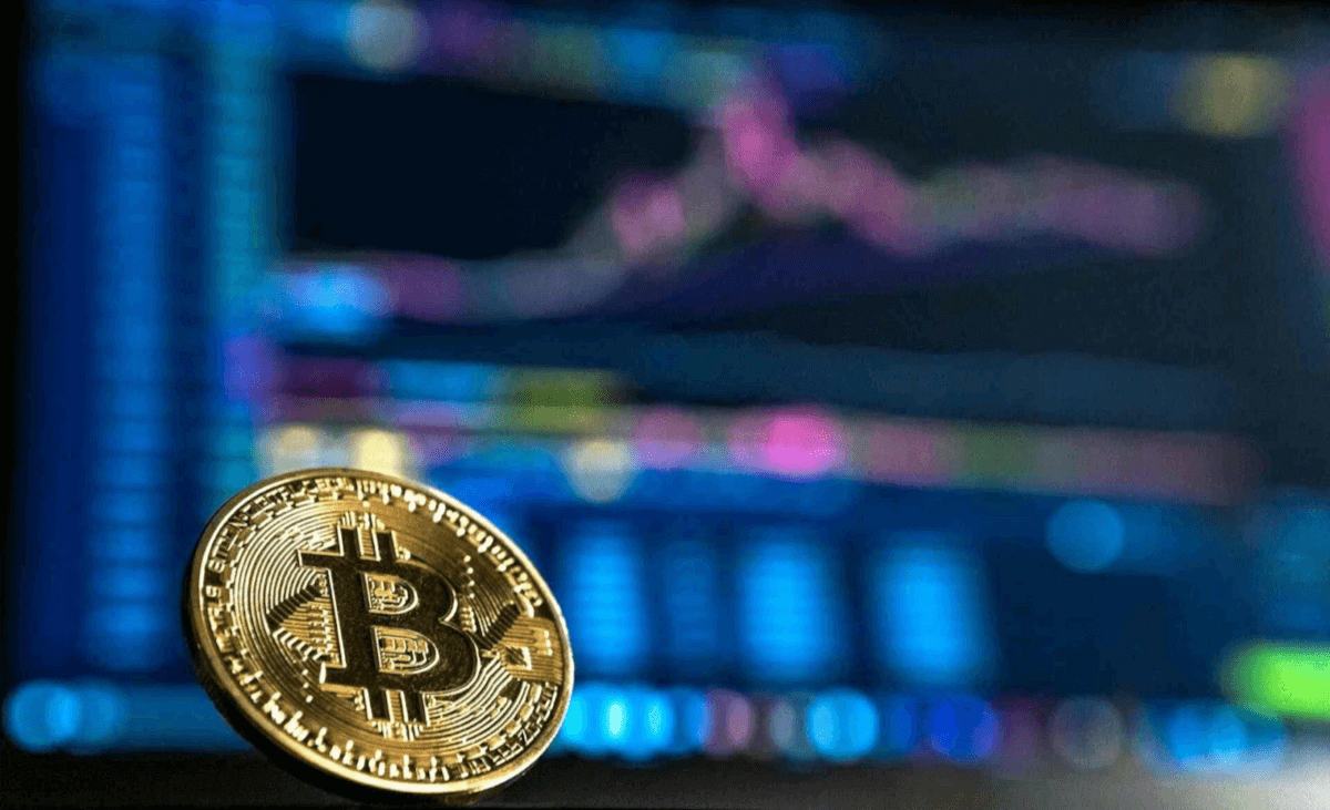 How Does Bitcoin Compare to Other Cryptocurrencies in 2024?